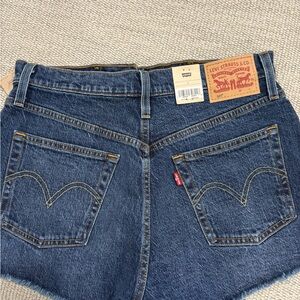 Levi’s women’s 501 shorts brand new